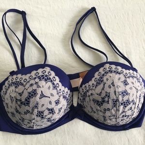 NWOT Victoria's Secret Very Sexy Strapless 34C